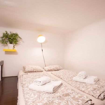 Quiet Cozy Apartment In Party Street E1 Budapest Extérieur photo